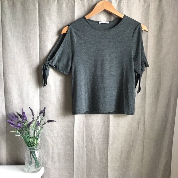 Zara Tops - Zara Basic Cold Shoulder Top